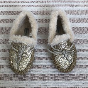 Crewcuts cozy glitter slippers kid size 2 gold